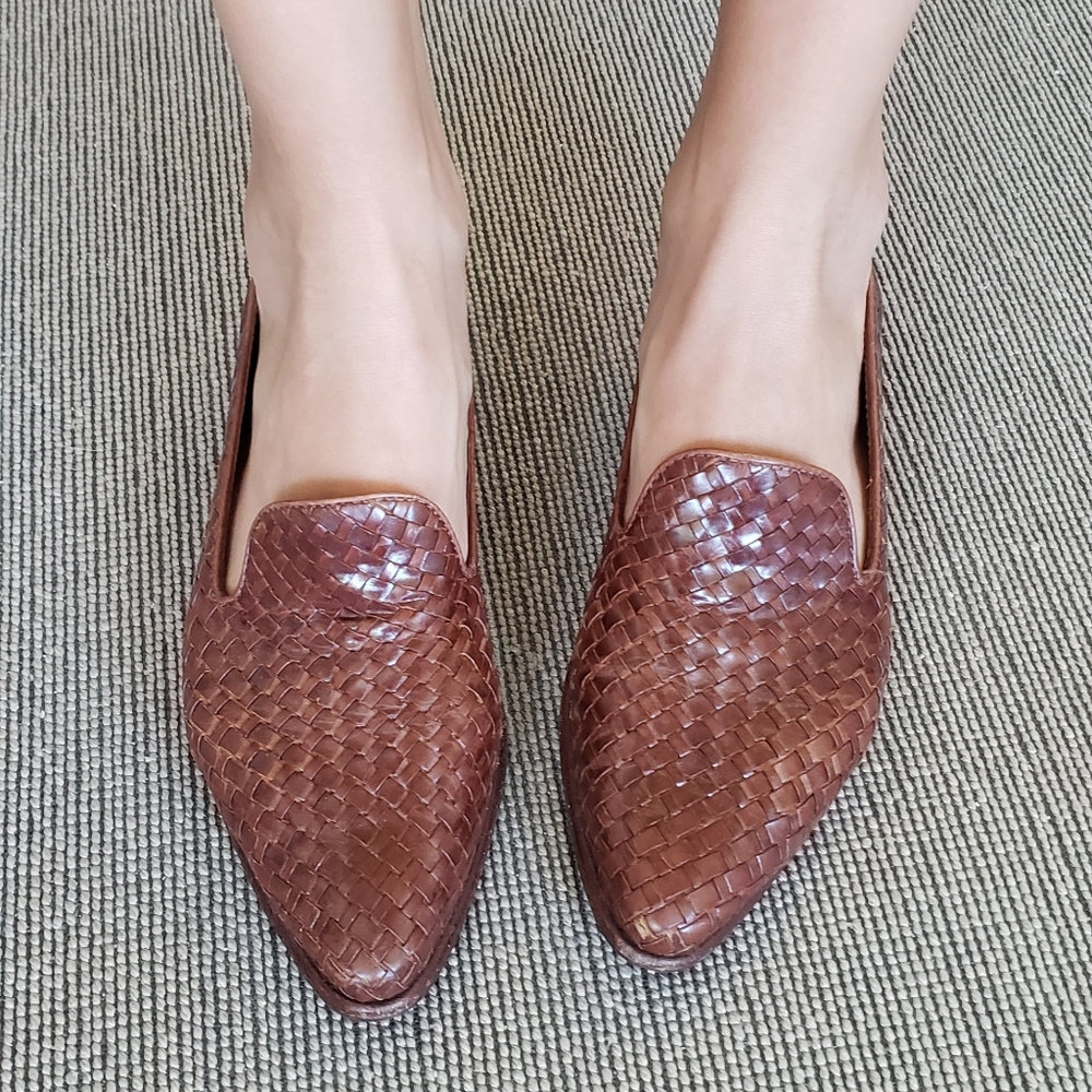 Vintage BANDOLINO Brown Leather Woven BasketWeave